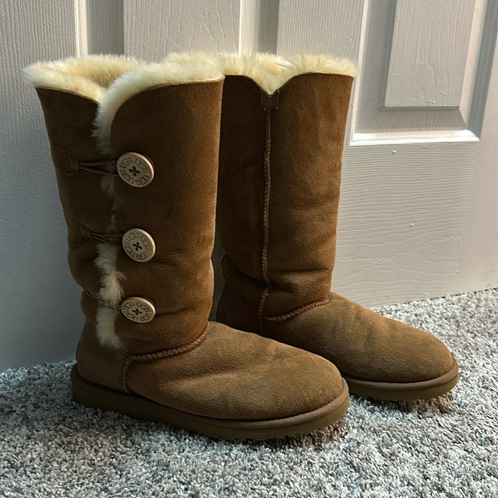 Ugg Bailey Triple Button Boot - image 1